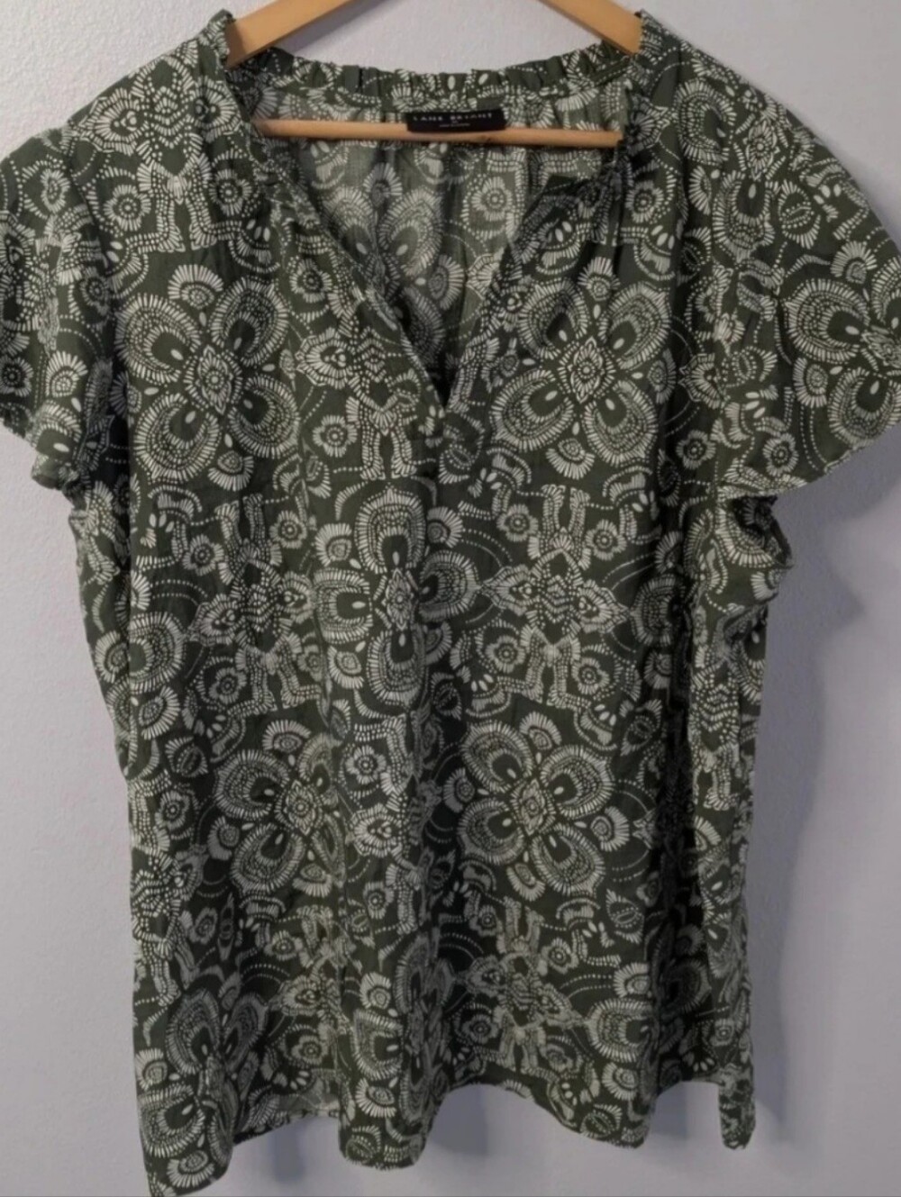 Lane Bryant Olive Green & White Floral Split V-Neck Blouse